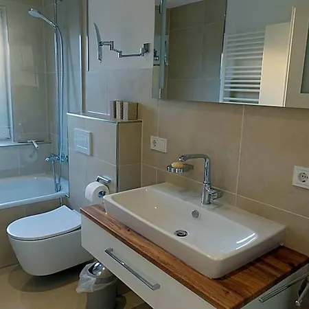 Haus Sanruus Apartman